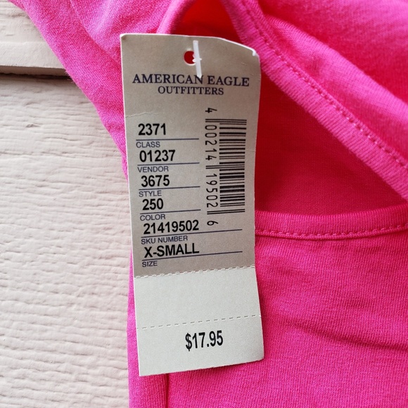 COPY - 🎉Host Pick🎉 American Eagle Cross Back Crop Top - Picture 5 of 8